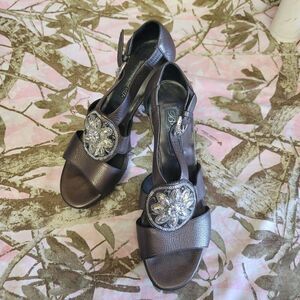 Brighton Viva Pewter Strappy Heels Womens Size 6 1/2M